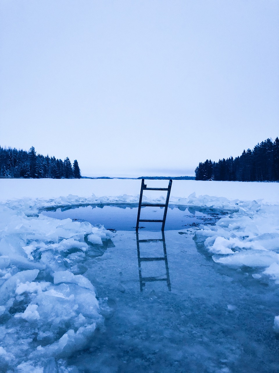 Hollandia-Pools-Hypothermia-and-swimming